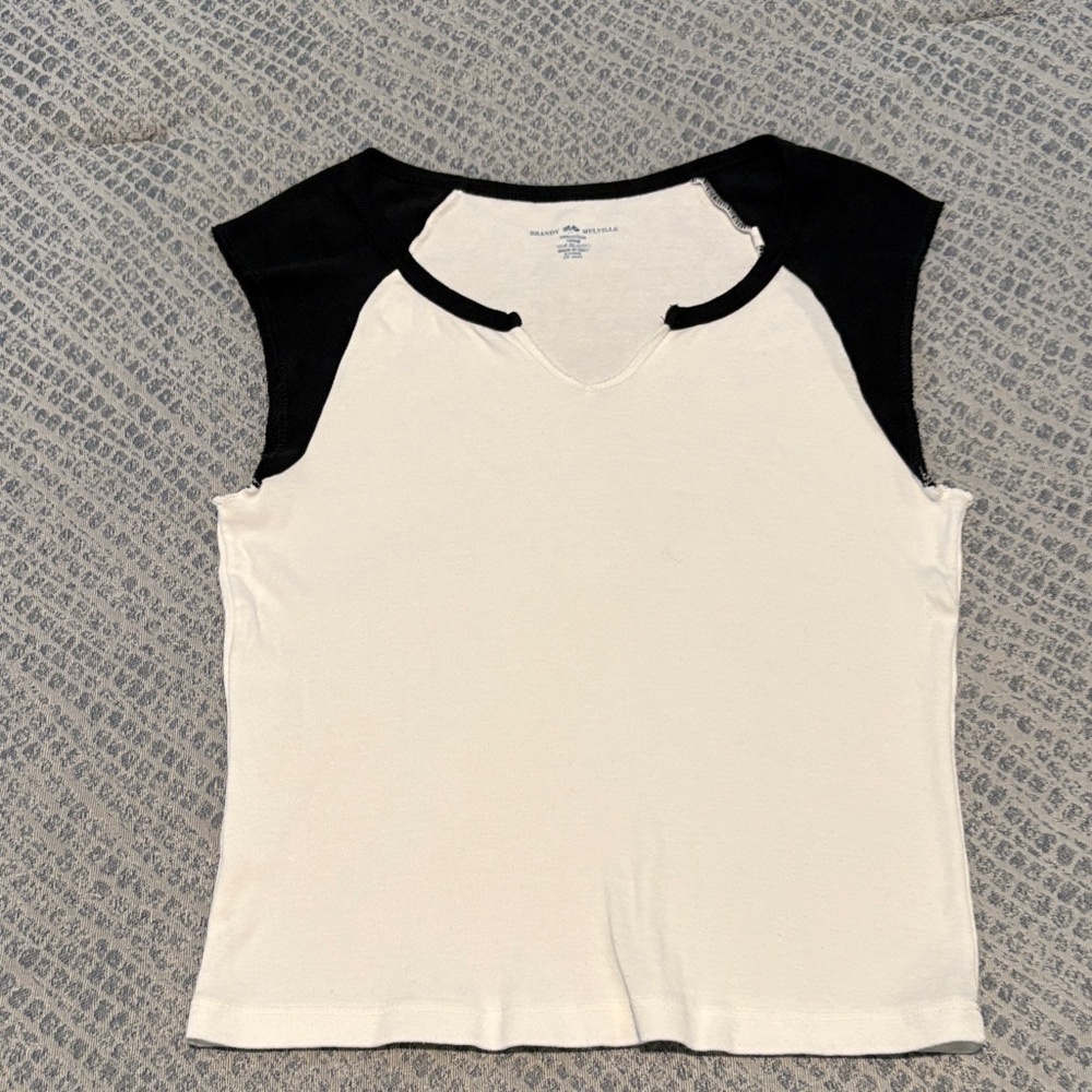 Brandy Melville Black and Cream Short Sleeve Tee